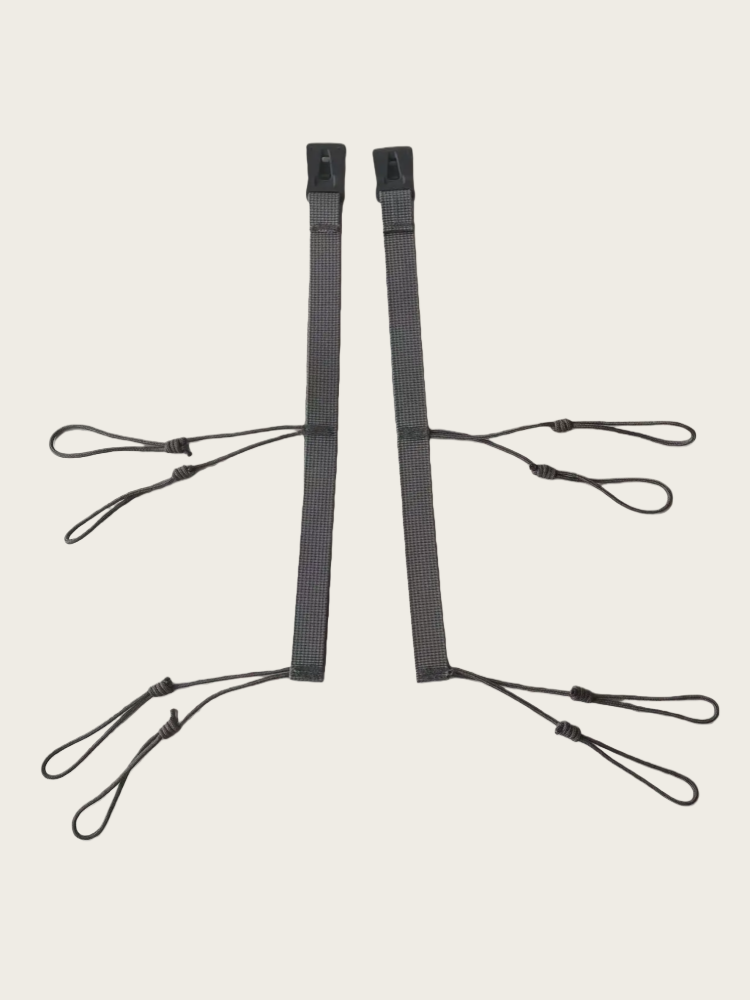Winter Clothing Accessories - Accessoireset voor jachtkleding - hangers, fluitjes,