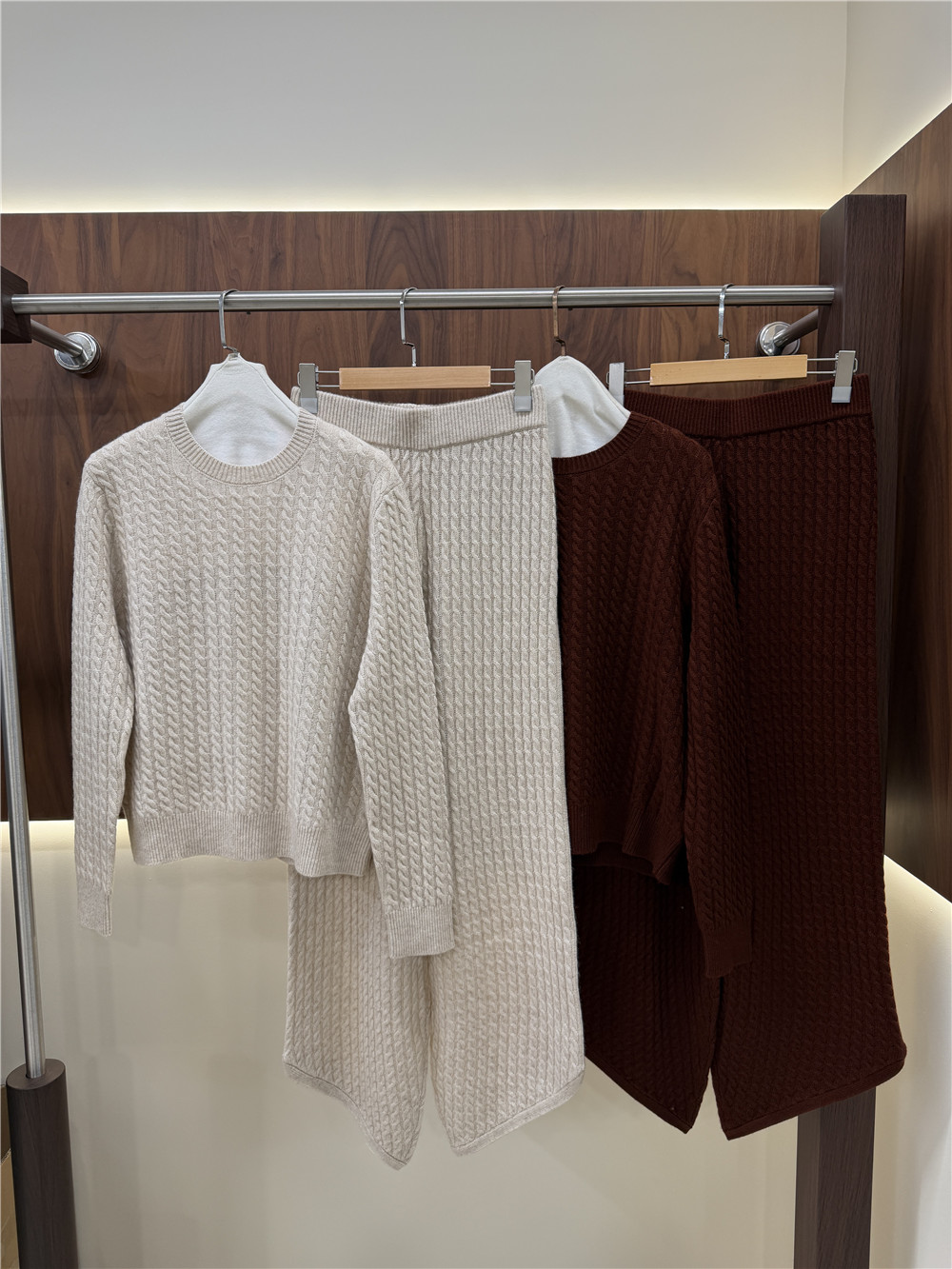 Dames Matchende Sets Kabelgebr - Winter Clothing Matching recensie en prijs
